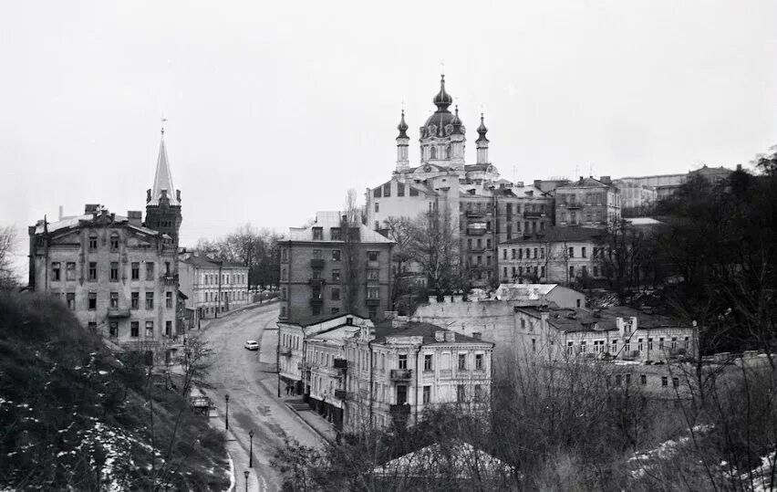 Киев 1960 Андреевский спуск. Андреевском спуске Киев в 20 веке. Андреевский спуск Киев дореволюционный. Андреевский спуск Киев 1900е