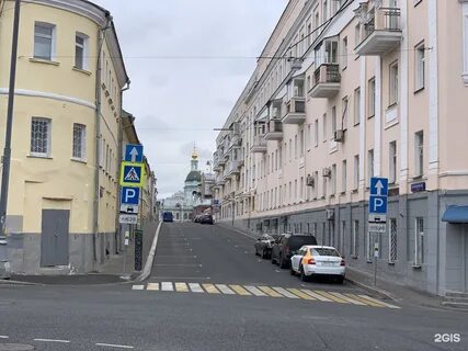 Петропавловском переулке