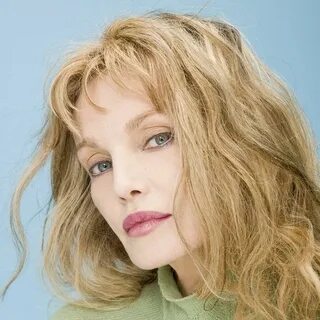 Arielle Dombasle.