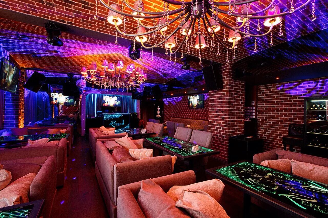 Mercedes w124. республика 124. , 124. Mercedes-benz w124. репаблик холл волоколамское шоссе.