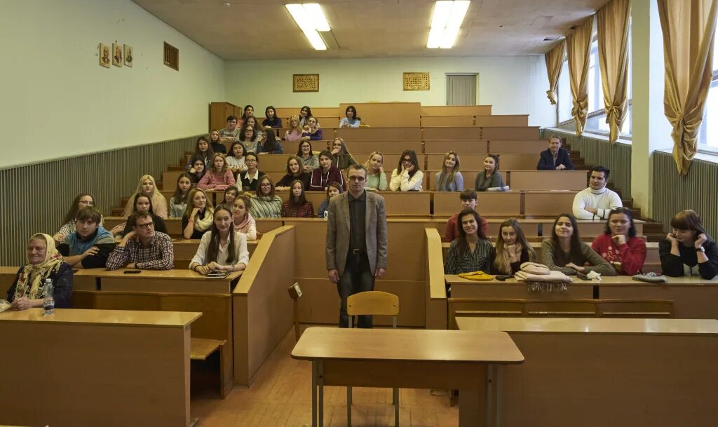 Лицей при улгу. 40 лицей ульяновск. 3 а класс железноводск школа 3. Лицей при улгу ульяновск. Лицей 40 при улгу.