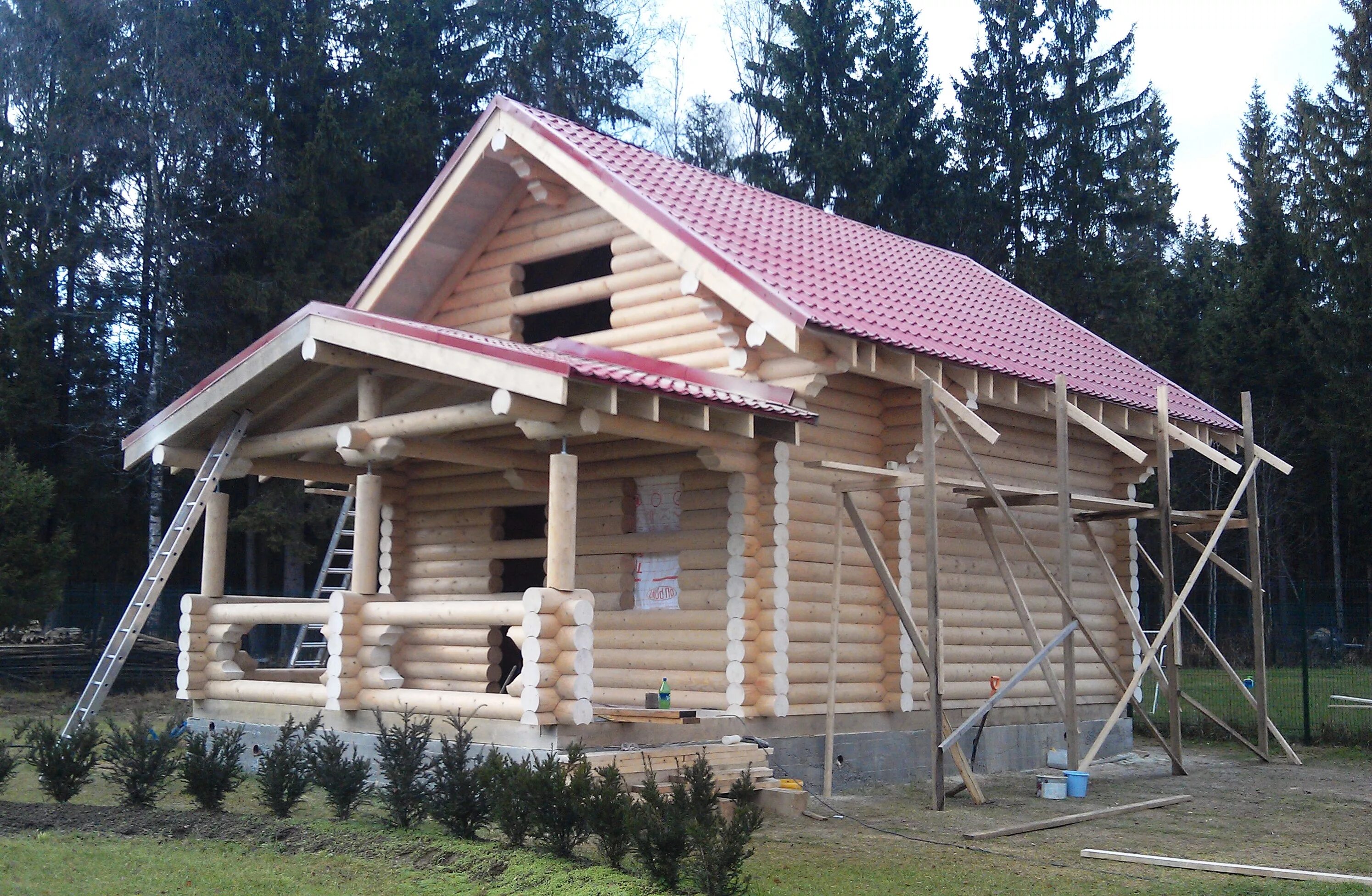 Дом из калиброванного бревна. Домики из калиброванного бревна.