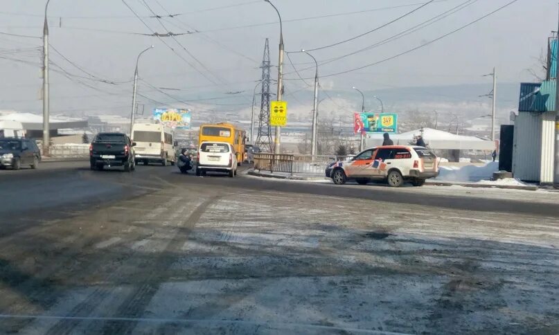 Дтп 38 иркутск. Синюшина гора Иркутск завод. ДТП Иркутск Первомайский. Иркутск синюшка 2012. Иркутск синюшка улица Постышева.