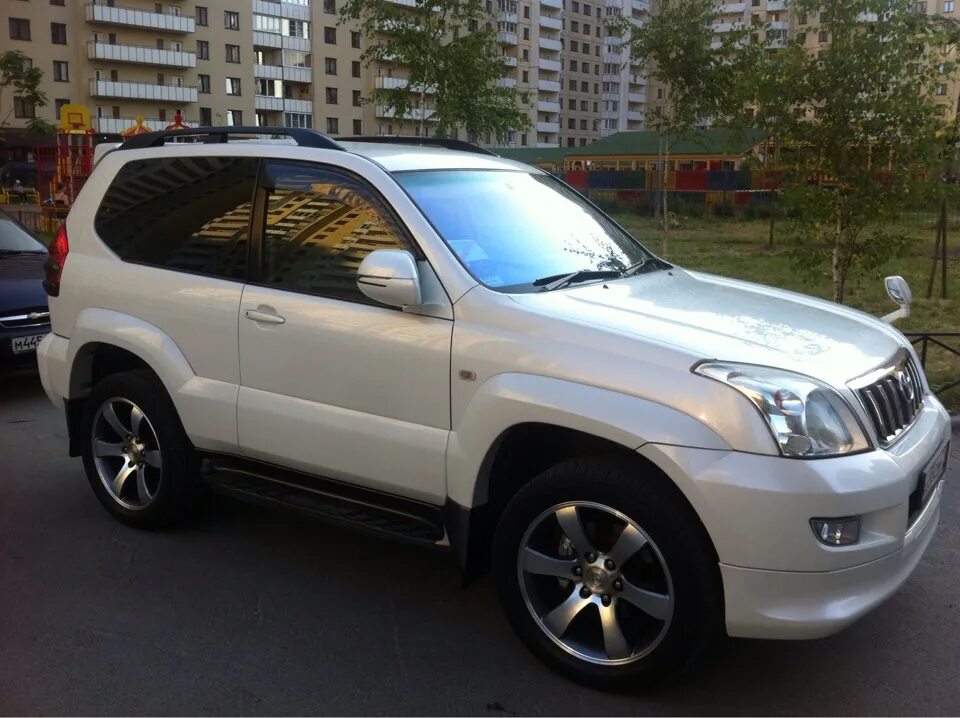 Зеркал ленд крузер прадо 120. Хром накладки на ленд крузер 200. Зеркал ленд крузер прадо 120. Ремонтная шайба зеркала прадо 150. Ленд крузер 200 разбор зеркало.