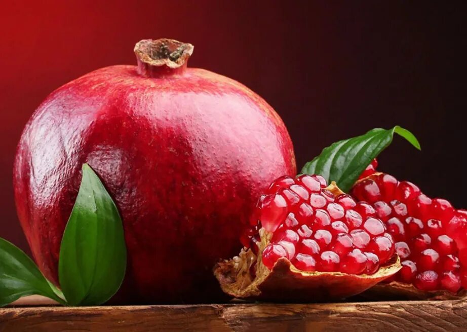 красивые стеклянные шары. необыкновенные обои на рабочий стол. необычные заставки. картинки на рабочий стол. красивый шар.