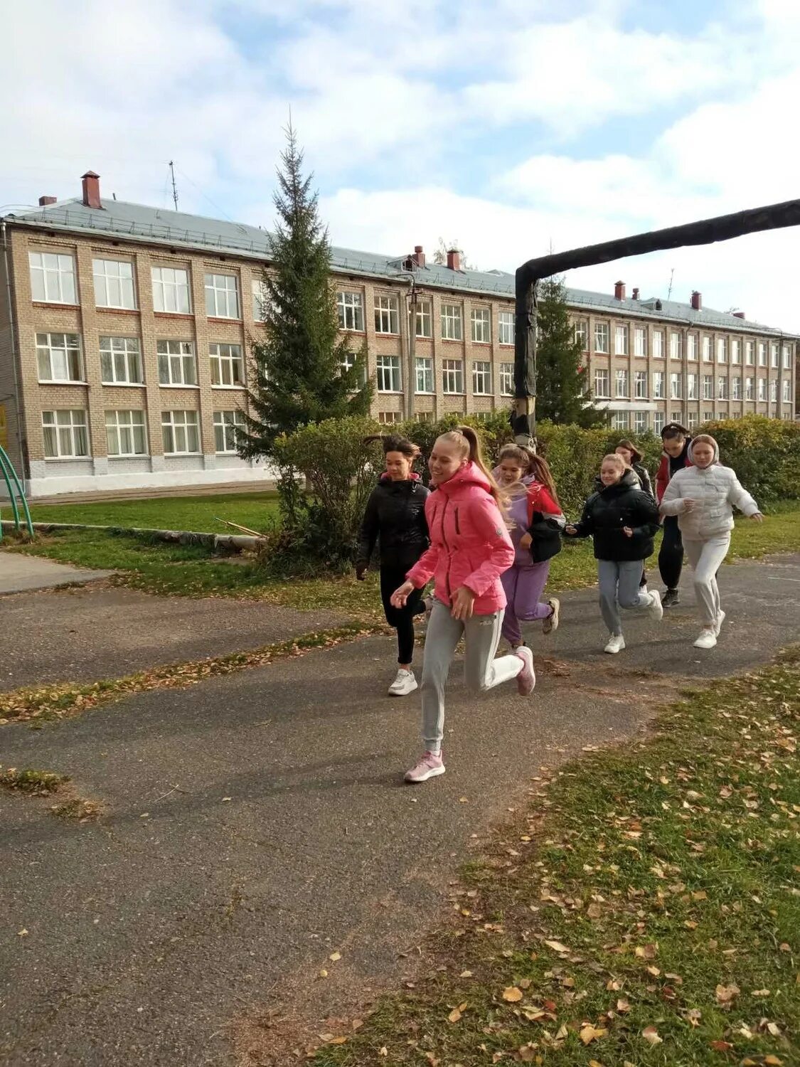 Школа 123 пермь. Петропавловская 123 пермь. 123 пермь. Петропавловская 123 пермь. Пермь, ул петропавловская, 123/1.