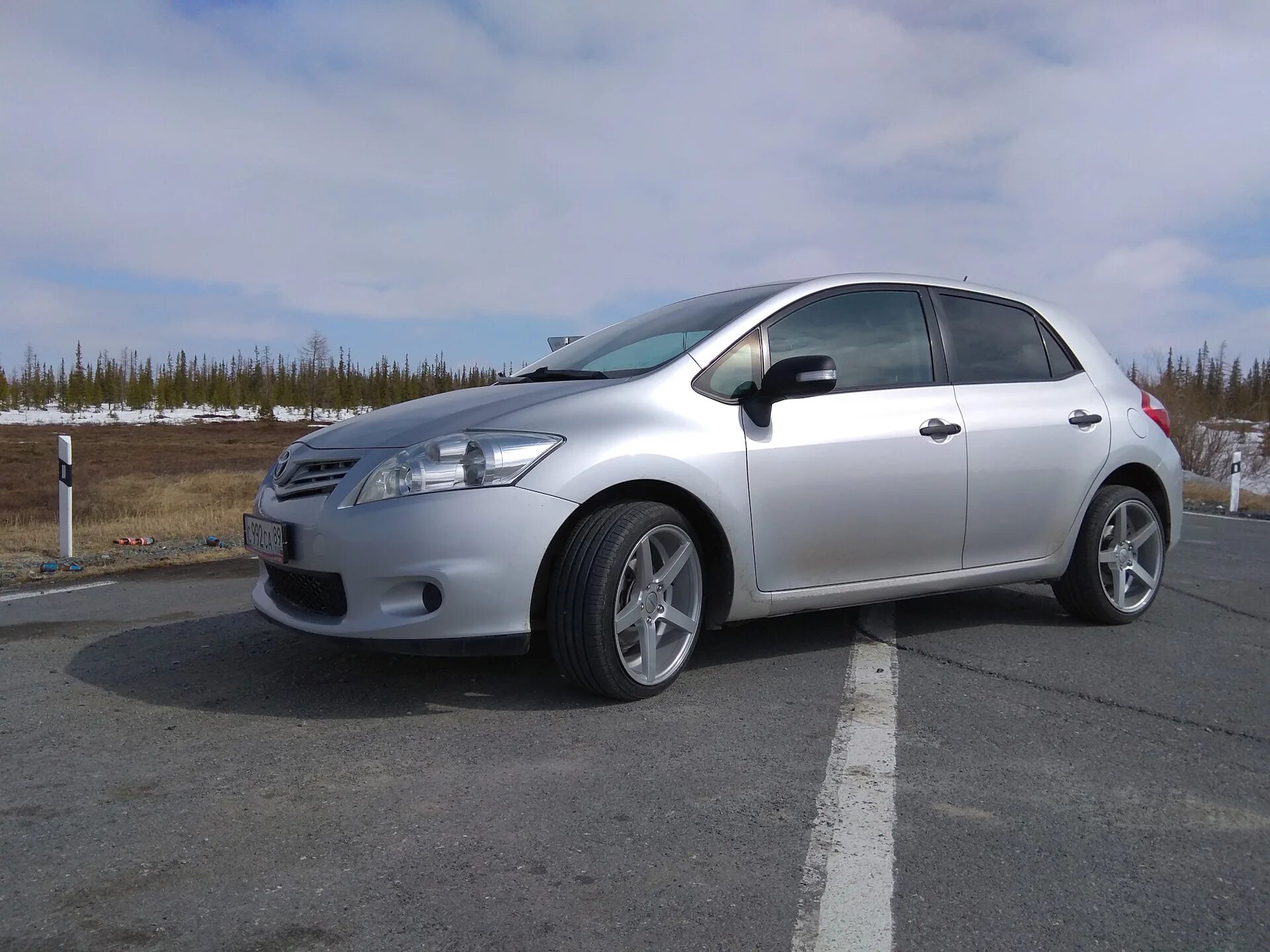 Toyota auris 1.6. Toyota Auris 2011. Toyota Auris 1.6 2011. Тойота аурис r18.