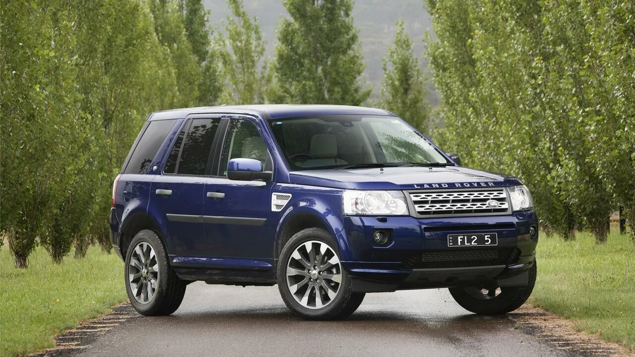 Фрилендер 2. Ленд ровер фрилендер москве. Ленд ровер фрилендер москве. Рендж ровер фрилендер 2008. Рендж ровер фрилендер 2008.