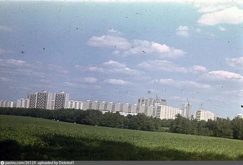 Тарусская улица 22к1. Ясенево 2010. Ясенево 1980. Здание свр в ясенево. Ясенево битцевский парк.