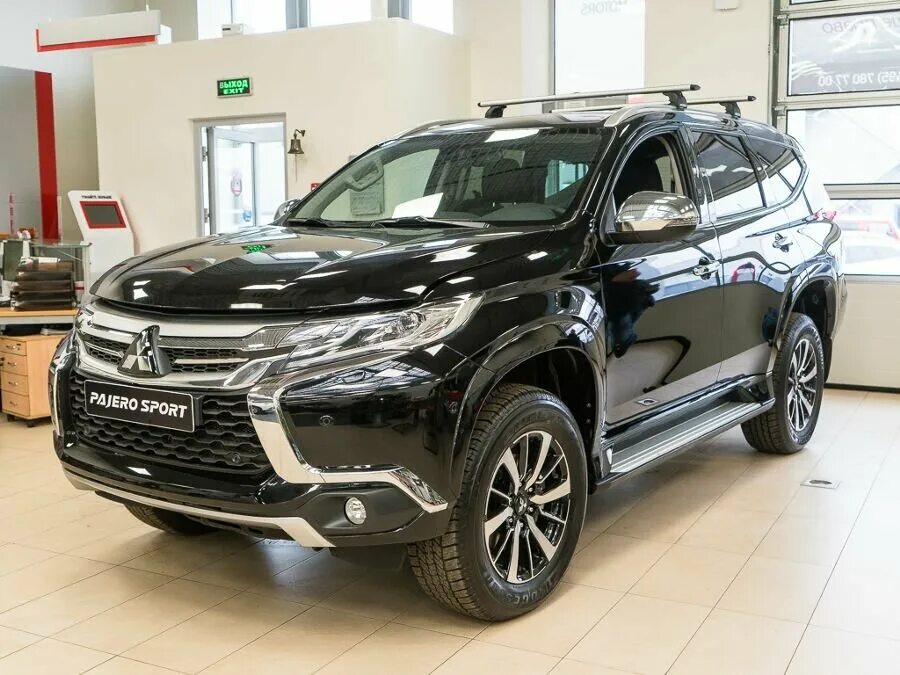 Митсубиси паджеро коричневый. Паджеро спорт 3 коричневый. Mitsubishi pajero sport 3 обвес. Митсубиси паджеро спорт 3. Mitsubishi pajero sport 3 антихром.