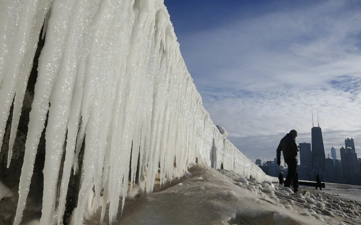 Freezing us. Стена из сосулек. Самый холодный штат. Экстремально низкие температуры. Зима в Техасе.