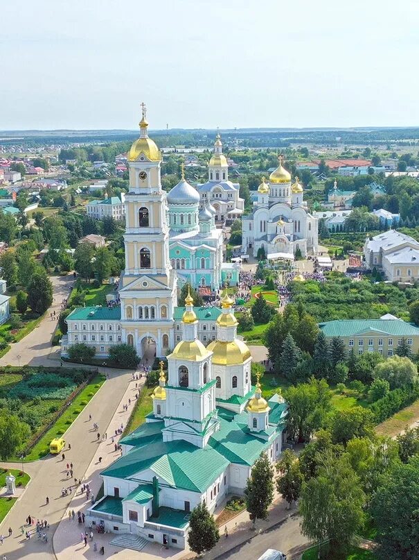 Прямая трансляция малой вечерни из Троицкого собора Серафимо-Дивеевского монасты