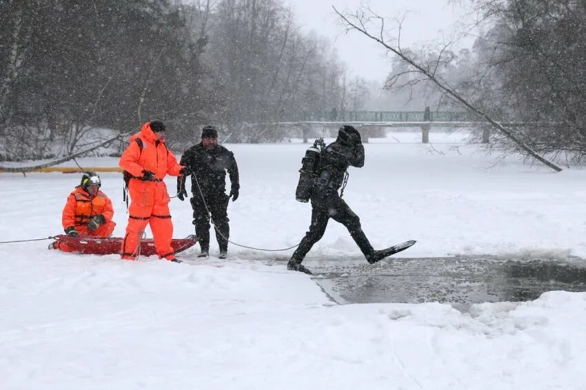 МГПСС на водных объектах станции. Спасательная служба на водных объектах. Московская городская поисково-спасательная служба. Водно спасательная станция. Московская спасательная служба