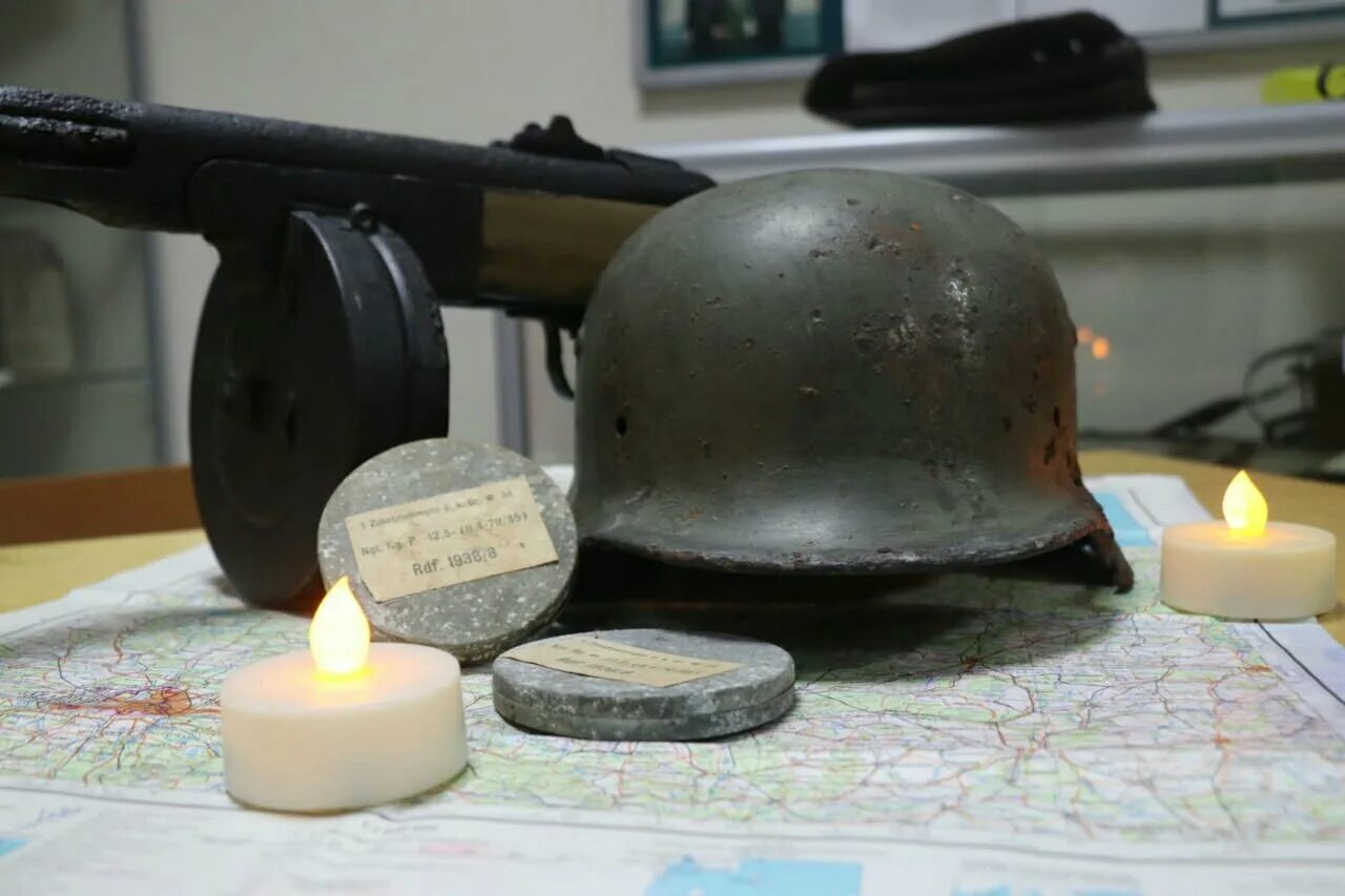 акция свеча памяти. 900 дней блокады ленинграда. декоративные подсвечники из банок. мероприятия к 80 летию снятия блокады ленинграда. подсвечник своими руками 900 дней блокады.