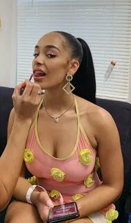 Jorja Smith Hot. 