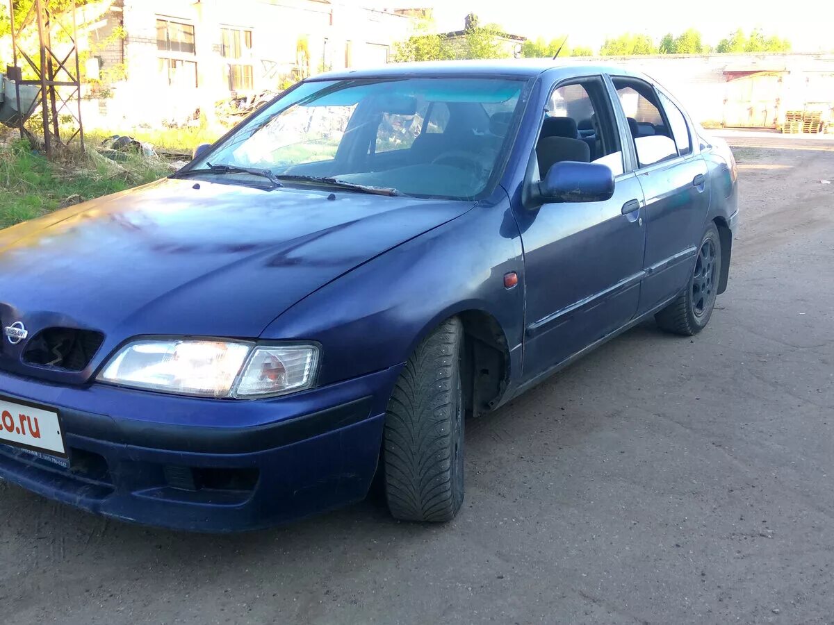 Купить б/у Nissan Primera II (P11) 2.0 AT (130 л.с.) бензин автомат в Москве: зе