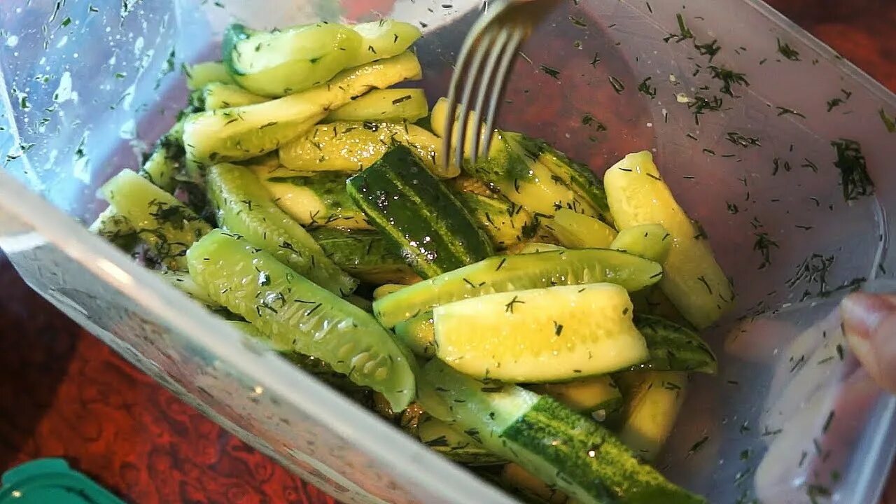 Как долго сохранить огурцы. Lightly Salted cucumbers.