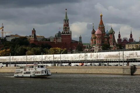 Moscow stands on the river