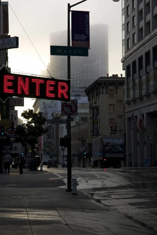 Enter city. США Нью-Йорк. США Голливуд. Флаги на улице. Street Flag Shell.