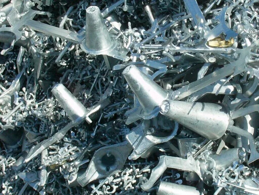 Лом стальной 12а. Алюминий металлолом. Лом цам. Цинк металл лом. Б22 лом.