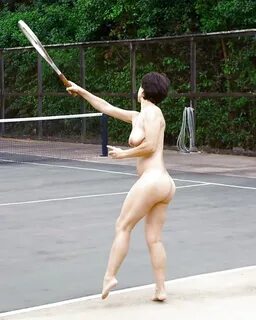 Голая толстая женщина гимнастика пробежка голышом (58 фото) .