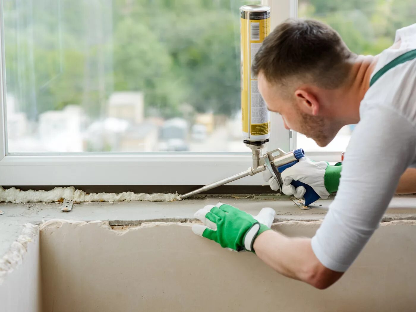 Монтаж окон. Работ установке окон пвх. Окна пвх. Работ установке окон пвх. Монтаж окон и дверей.