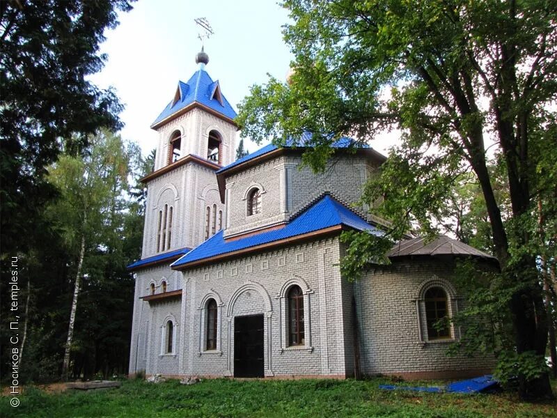 иерей олег холзинев. храм даниила московского в нахабино фото. нахабино храм даниила московского. храм благоверного князя даниила московского. даниловский храм в нахабино.