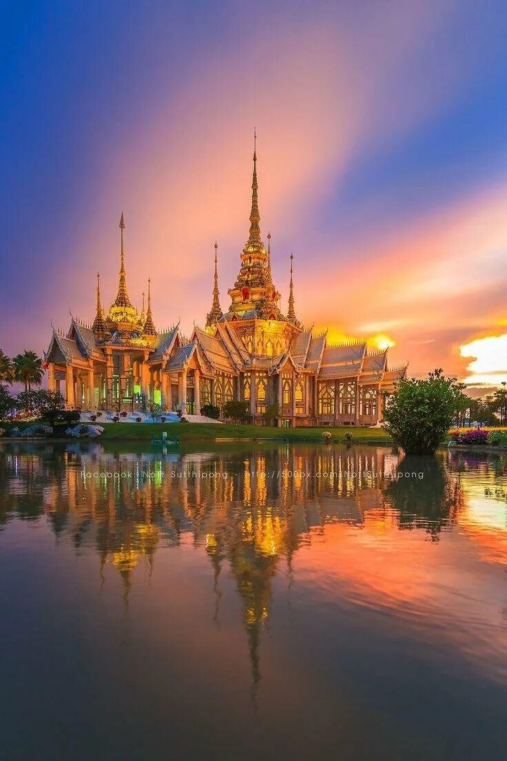Столица бангкок государство. Тайланд Бангкок. Восточная Азия Тайланд Чиангмай. Столица Тайланда Бангкок. Храм Арун Тайланд.
