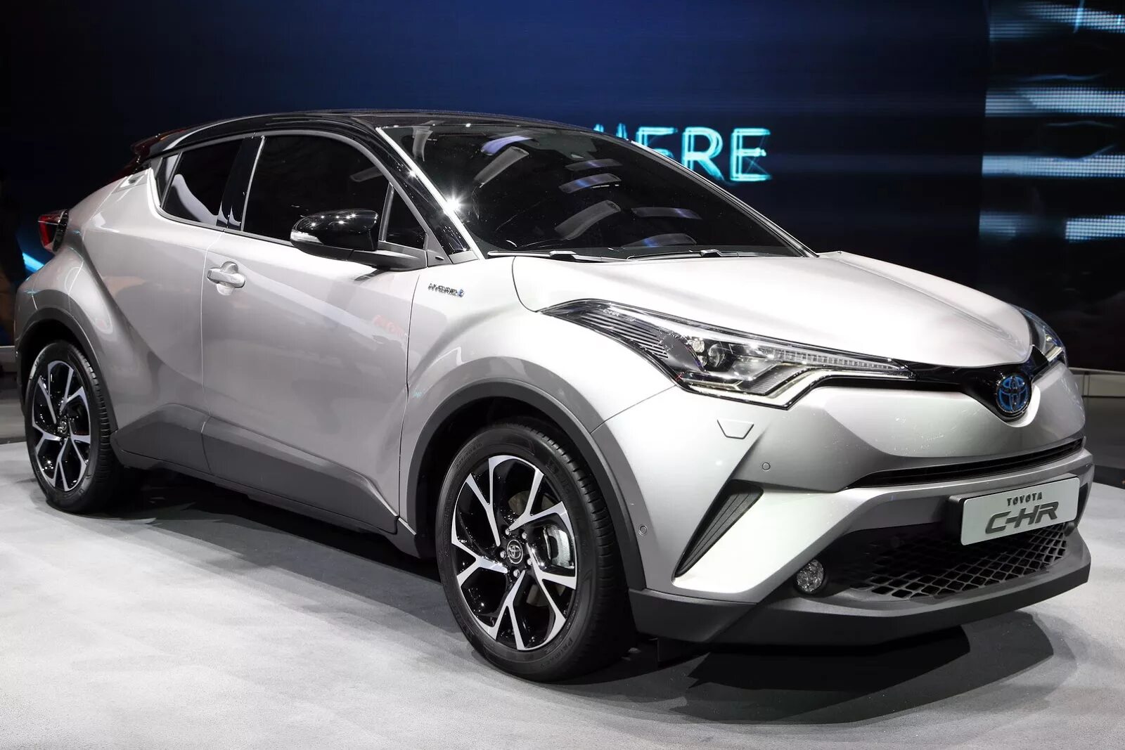 Само хср. Тойота кроссовер c-HR. Toyota c-HR 2016. Toyota c-HR 2017. Toyota Chr 2022.