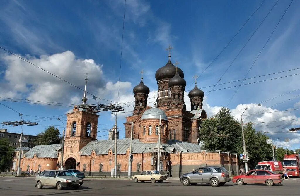 Какие достопримечательности города иванова. Свято-Введенский монастырь Иваново. Иваново город золотого кольца России. Иваново исторический центр города. Иваново город золотого кольца достопримечательности.