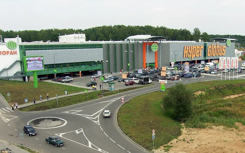 Глобус гипермаркет на дмитровке. Авторынок рязань глобус. Ярославль магазин глобус. Тц гиперглобус щелково. Гипермаркет глобус ярославль.