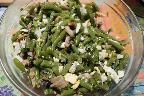 Зеленая фасоль с грибами