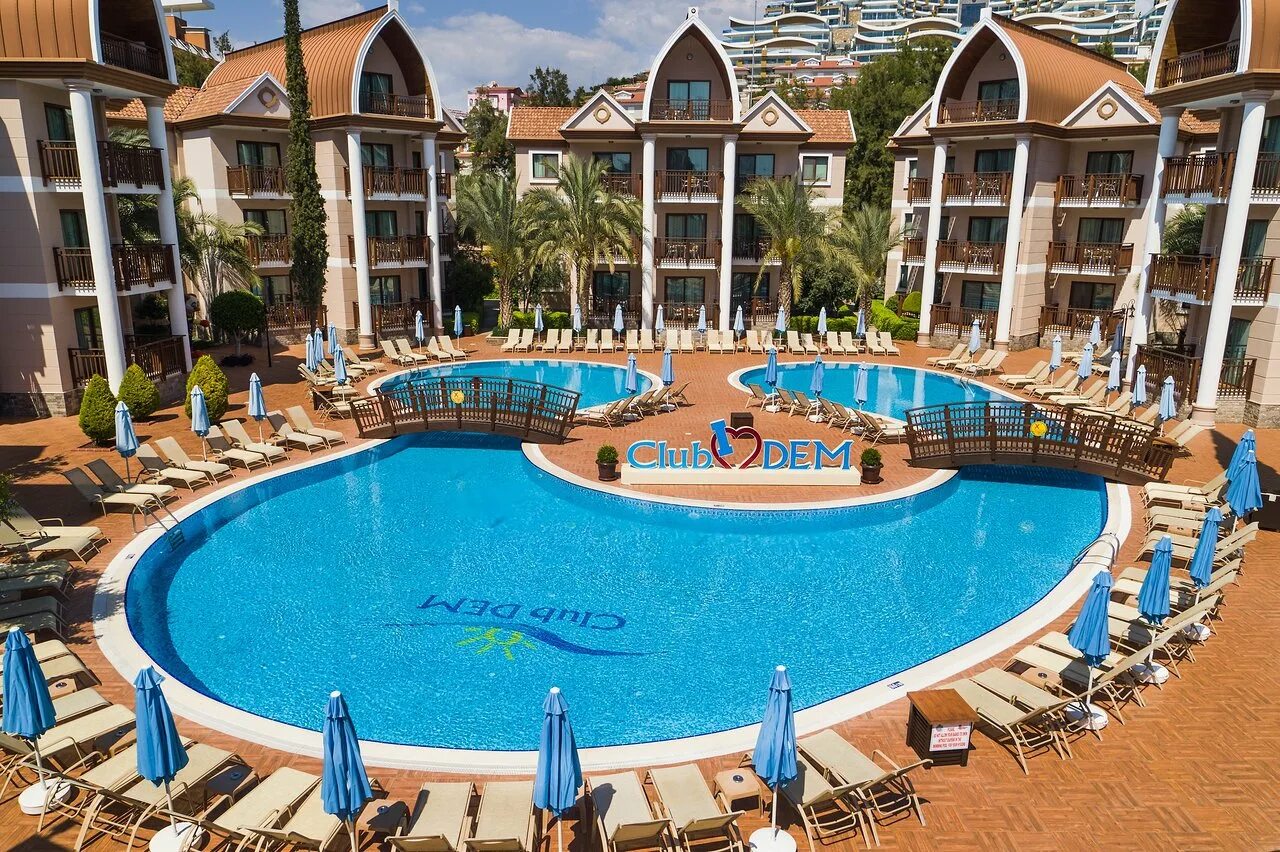 Quattro family club dem hotel alanya hv-1. Quattro family отзывы. Quattro family club dem 5. Кватро фэмили клаб турция аланья. Кватро фэмили клаб турция аланья.