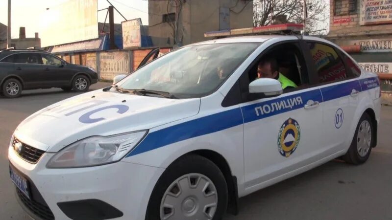 ДПС Черкесск. Сотрудники ГАИ Черкесск. Сотрудники ГИБДД Черкесск. ДПС машина КЧР.