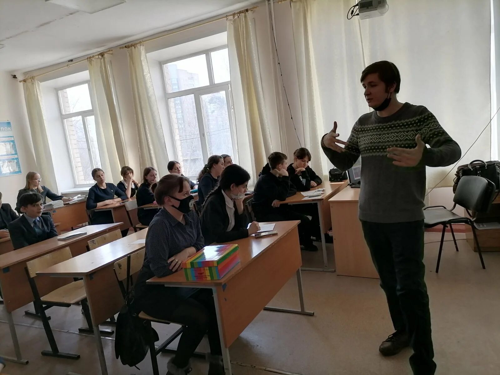 Приглашение абитуриентов. Программа колледж 3. План учебной работы. Московский финансово-промышленный университет (мфпу) «синергия». Расписание уроков.