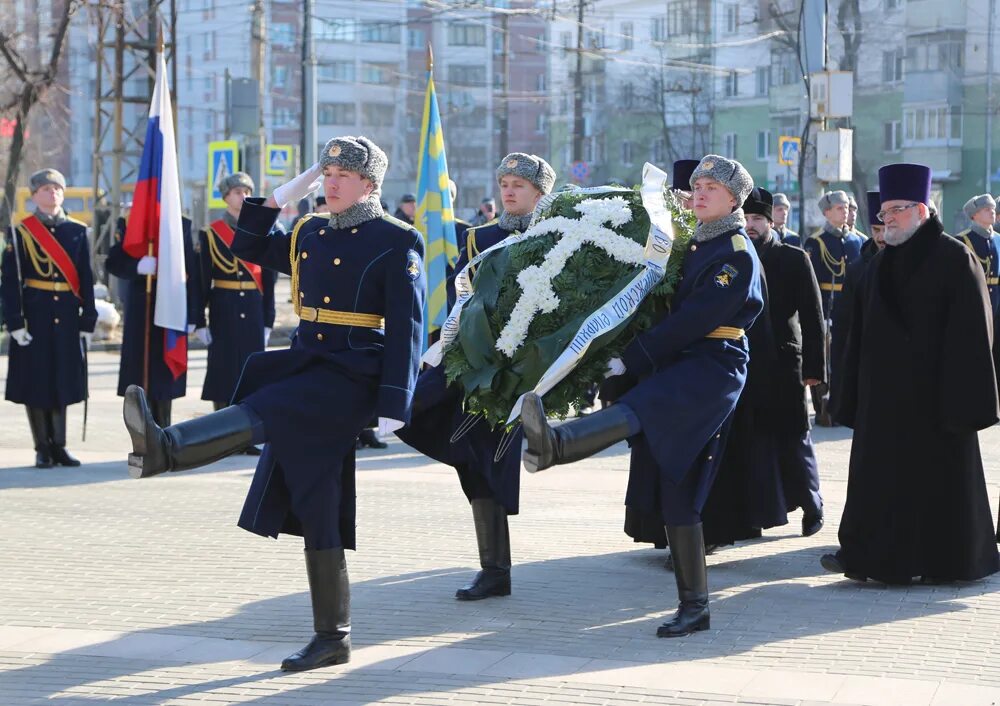 День памяти воинов-интернационалистов Воронеж. Воронежцу воину-интернационалисту. Возложение венков участникам локальных войн. Возложение Воронеж 22 февраля.