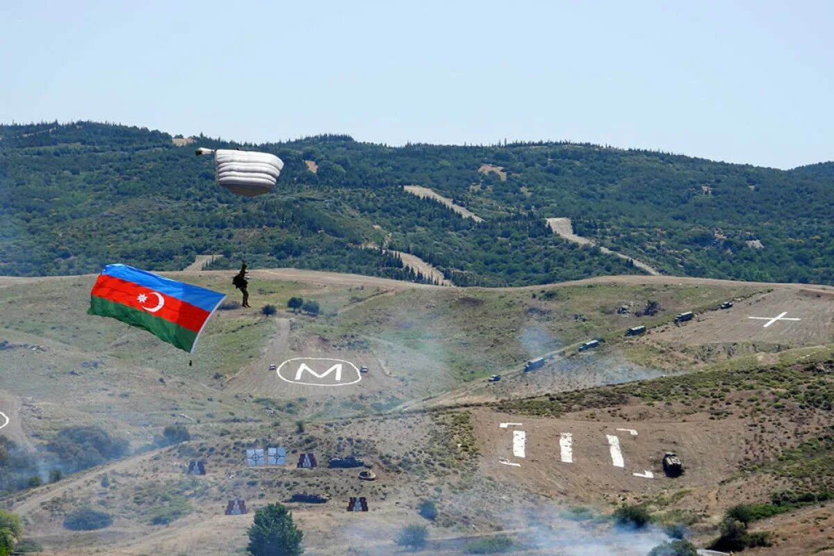 Военные Азербайджана 2022. Эфес 2022. Граница Турции и Азербайджана. Погода в азербайджане 2022