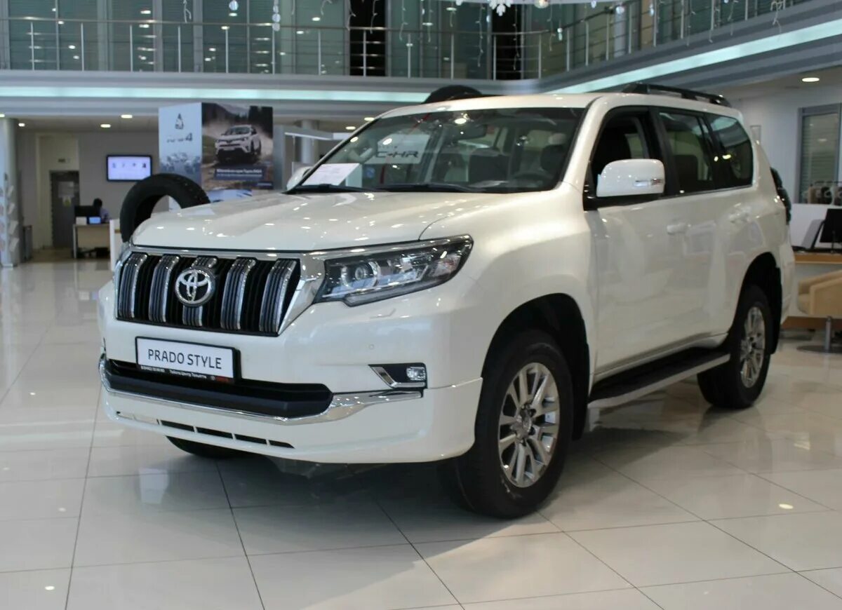 Куплю прадо 2020 года. Toyota Land Cruiser Prado 2020. Toyota Land Cruiser Prado 2020 белый. Тойота ленд Крузер 150 белый. Toyota Land Cruiser 150 2020.