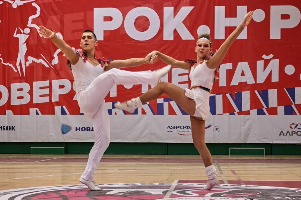 Рок ролл ростов на дону. Акробатический рок-н-ролл. акробатический рок-н-ролл ростов на дону. тренер по акробатическому рок н роллу. элита ростов рок-н-ролл.