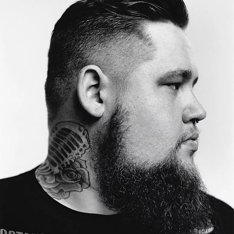 Ragn born man. Rag'n'bone man рост. Ragn born man. Rag n bone man. Rag'n'bone man рост.