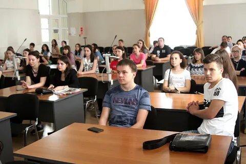 Вакансии гау