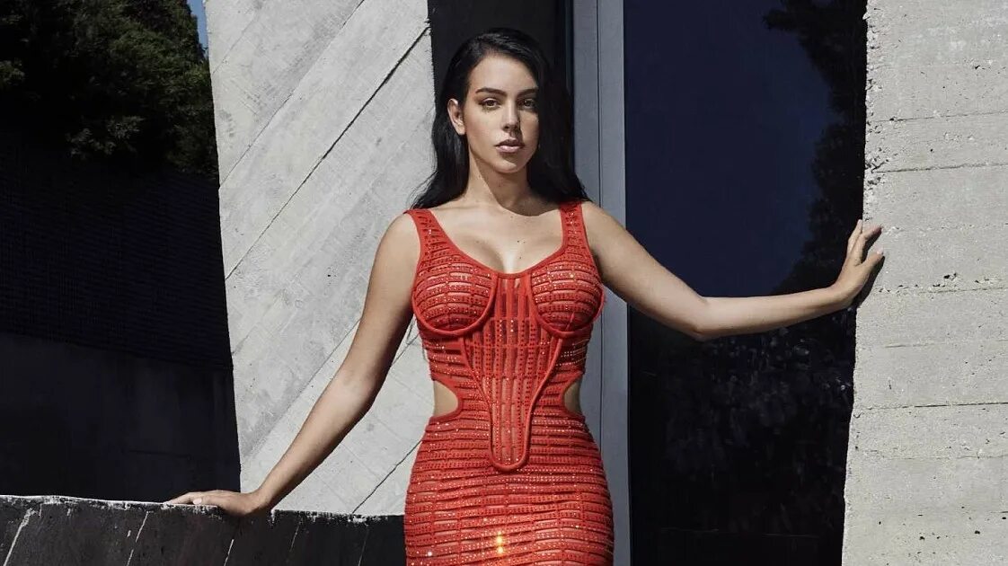 Джорджина 2021. Georgina rodriguez джорджина родригес. Georgina rodriguez. Джорджина rodriguez. Джилржина.