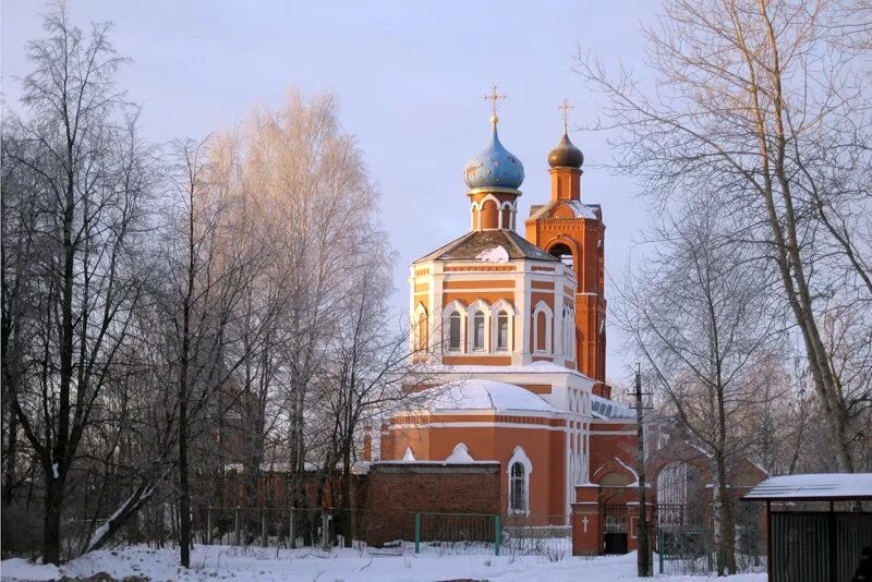 Преображенский храм Михнево. Михнево Ступинский район. Посёлок Михнево Ступинский район. Михнево Церковь Преображения Господня. Ступинские городские сайты