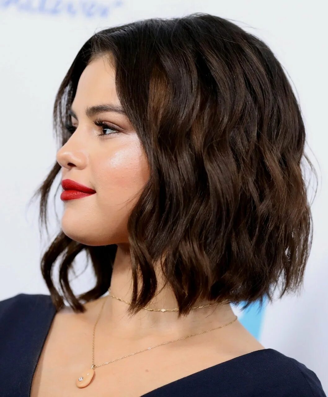 Jon Renau Wigs Kristi Short hair styles, Medium hair styles, Medium length hair 