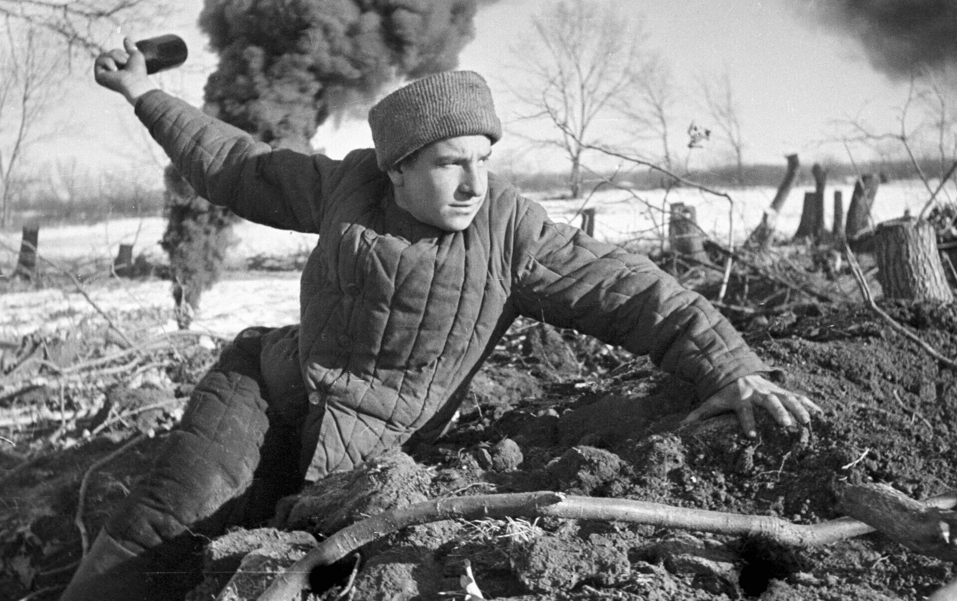 Военные годы 1941-1945. Великая отечественная война. Солдаты штурмовавшие рейхстаг. Освобождение украины. Покажи великую отечественную войну.