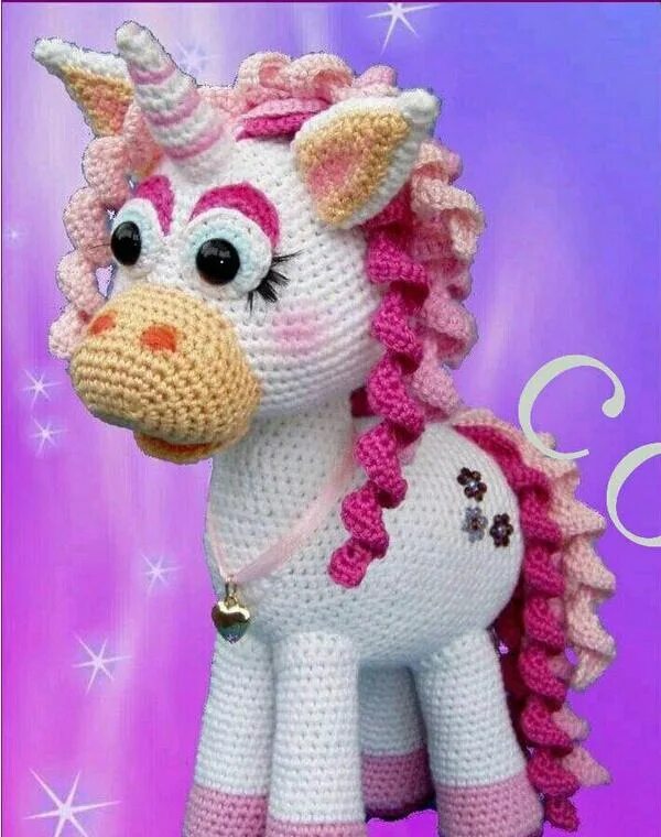 Единорог амигурушка. Амигуруми единорожка схема. Вязаный единорог. Схемы вязания единорожки. Вышивка крестом единорог схема вышивки.