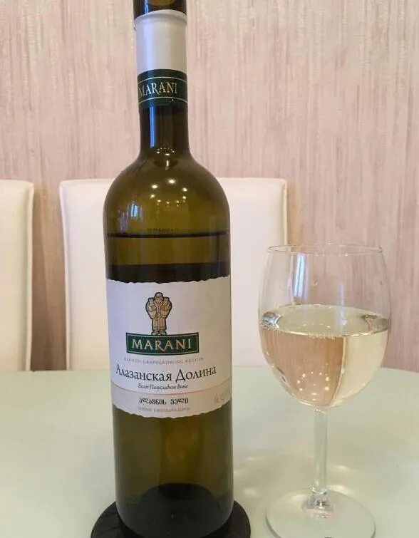 вино алазанская долина болеро, полусладкое:. Alazani вино белое полусладкое. алазанская долина вино белое грузинское. алазанская долина вино белое полусладкое. алазанская долина вино белое полусладкое грузия.