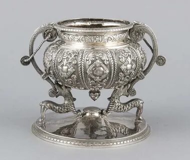 Серебряная посуда