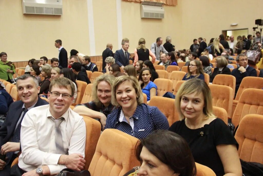 Ректор федина нина владимировна. Лгпу преподаватели. Преподаватели лгпу липецк. Нина федина липецк. Петр петрович лгпу.