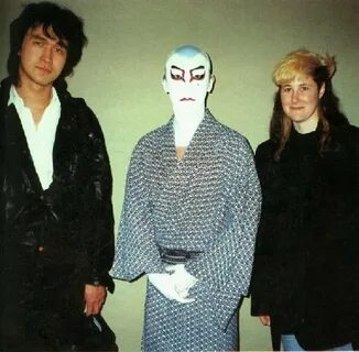 Япония 1990